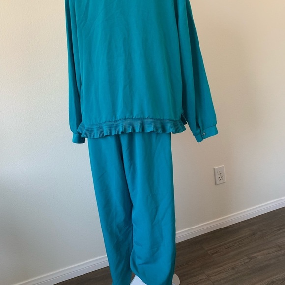 Graff costume - Picture 7 of 15